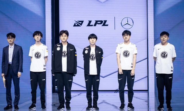 与穆西亚拉 与穆西亚拉