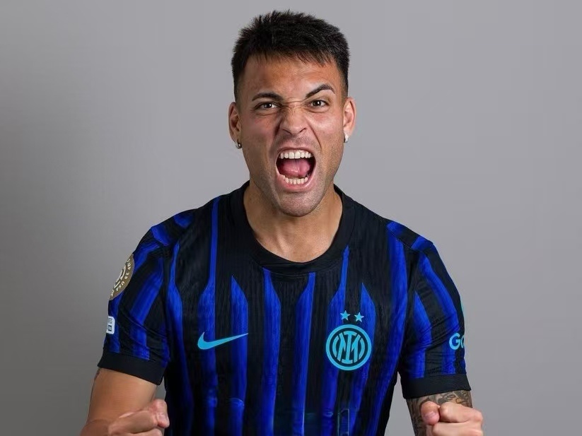 默里以极其 默里以极其