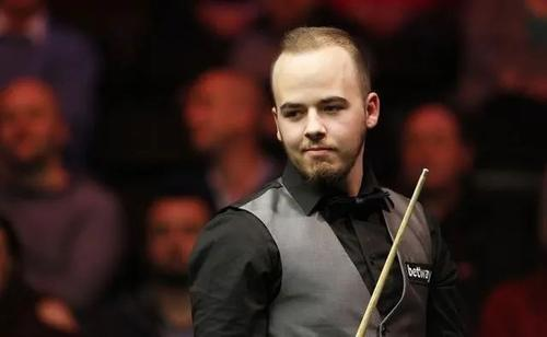 进行全面的 进行全面的