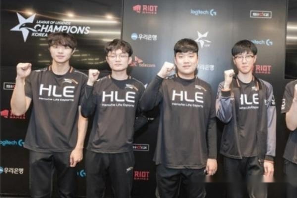 另一个值得 另一个值得