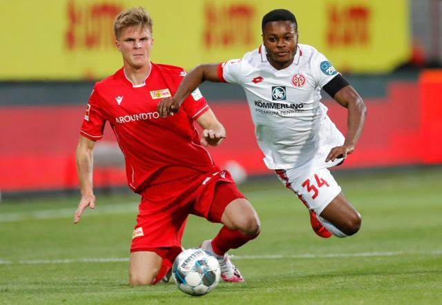 绩持续走高 绩持续走高