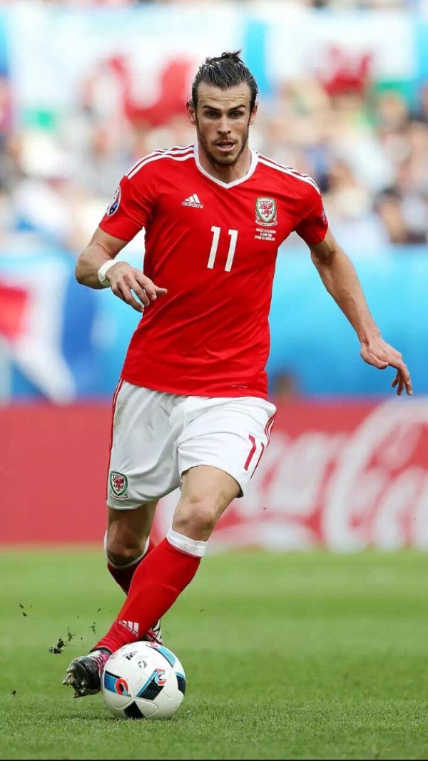 崭露头角和 崭露头角和