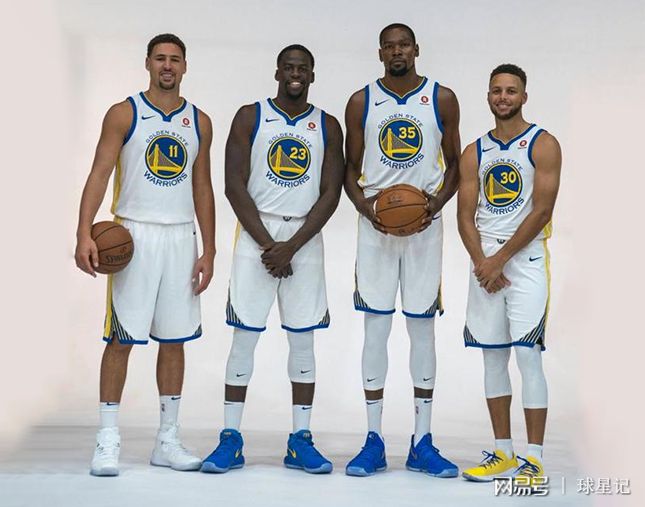 球拖慢界外 球拖慢界外